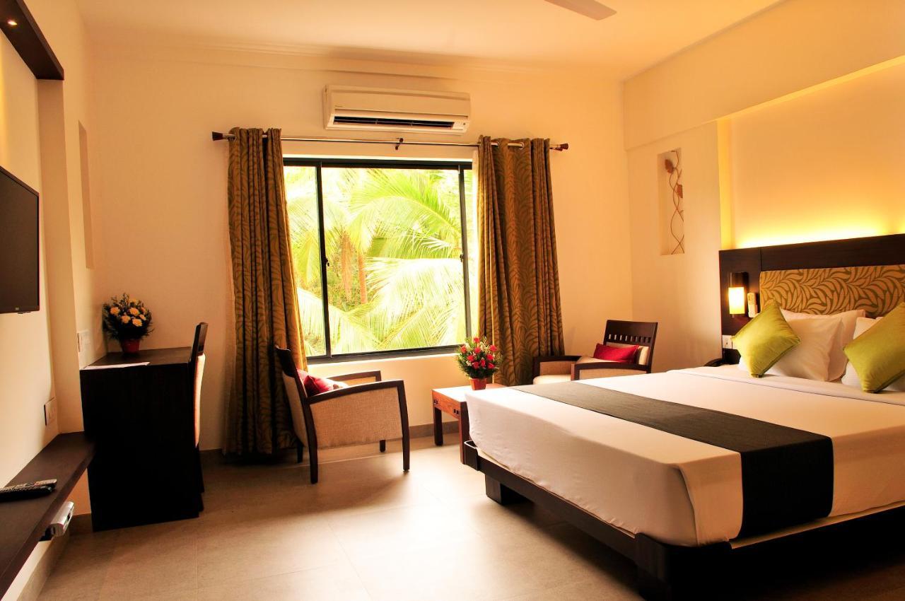 Copper Folia Hotel Kozhikode Exterior photo