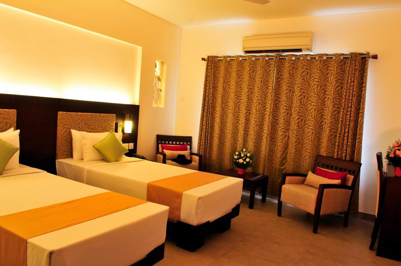 Copper Folia Hotel Kozhikode Exterior photo