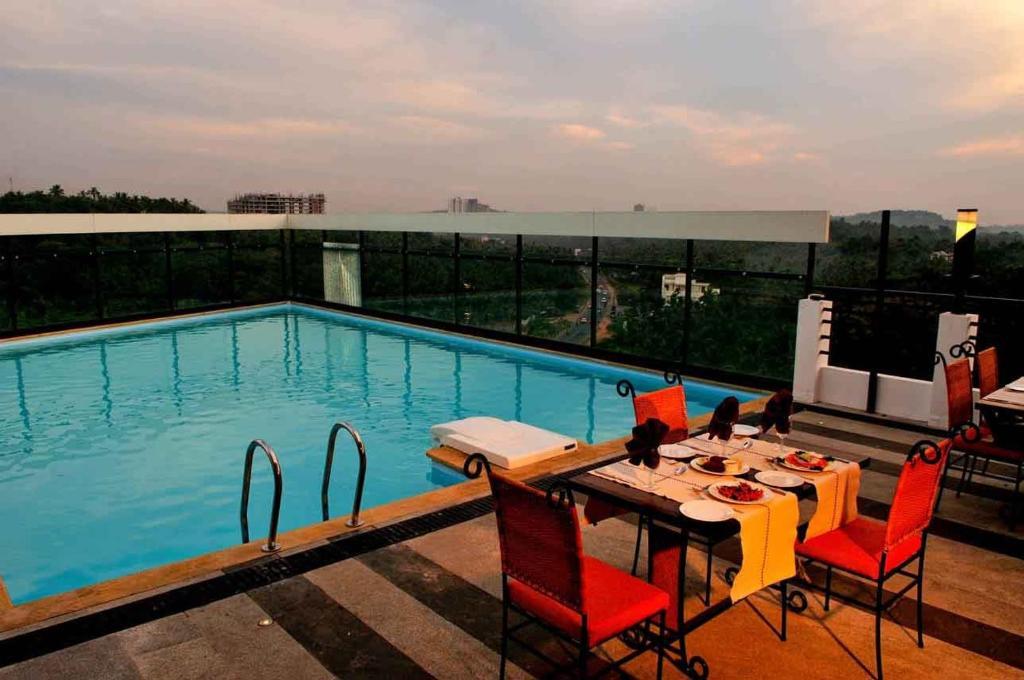 Copper Folia Hotel Kozhikode Exterior photo
