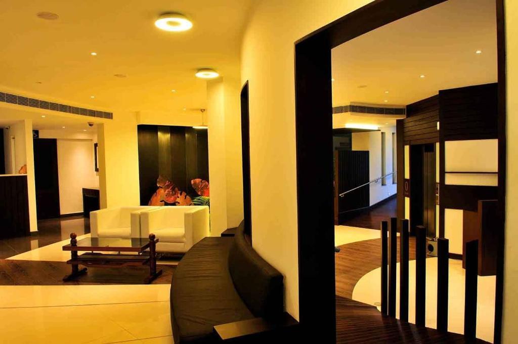 Copper Folia Hotel Kozhikode Exterior photo