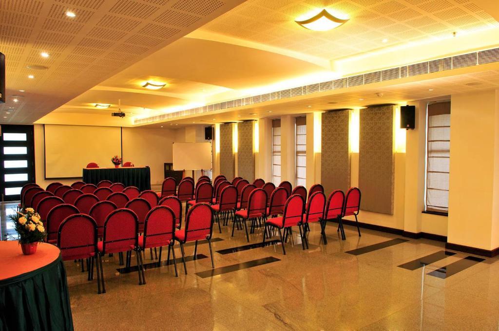 Copper Folia Hotel Kozhikode Exterior photo